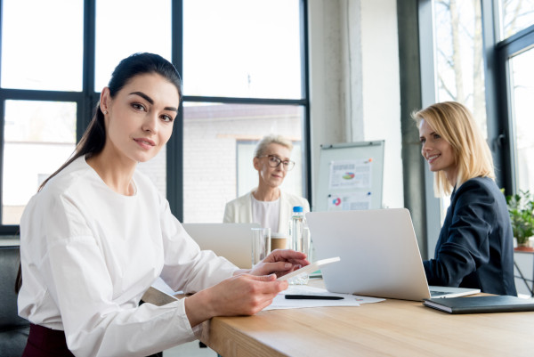 Come negoziare la retribuzione e le condizioni di uno stage o di un'esperienza lavorativa