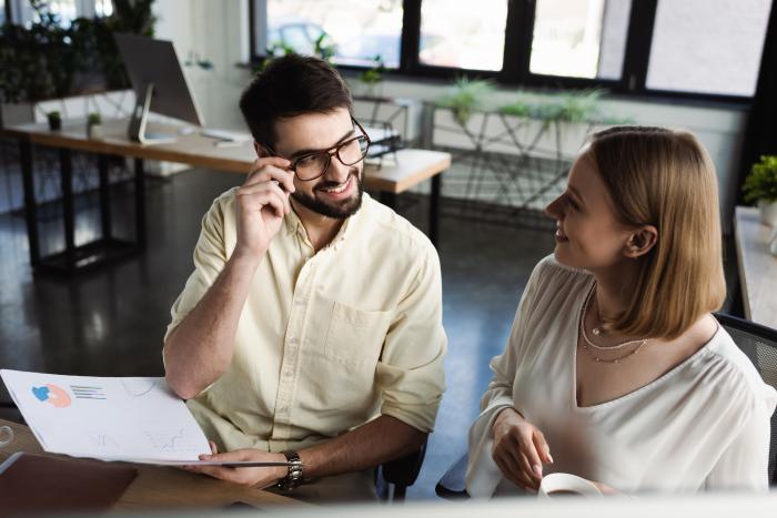 Come adattarsi a un nuovo ambiente durante uno stage o un'esperienza di lavoro